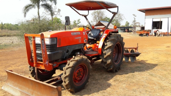 ขายรถไถคูโบต้า4508อุปกรณ์ดันหน้าผาน6