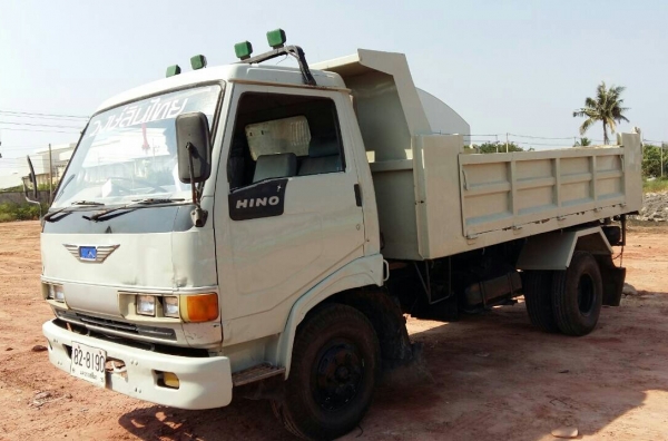 มารับรถกลับอีสานเรียบร้อย หกล้อ ฮีโน่ FC120ปี38"ซุปเสีย กระจกไฟฟ้า แอร์ พ.เวอร์ ดั้ม 5คิวกะบะยาว3.80ม สภาพสวยๆพร้อมใช้ ทะเบียนพร้อมโอน ราคา 468,000บ รถห้างแท้ มารับรถกลับอีสานเรียบร้อย หกล้อ ฮีโน่ FC120ปี38"ซุปเสีย กระจกไฟฟ้า แอร์ พ.เวอร์ ดั้ม 5คิวกะบะยาว3.80ม สภาพสวยๆพร้อมใช้ ทะเบียนพร้อมโอน ราคา 468,000บ รถห้างแท้