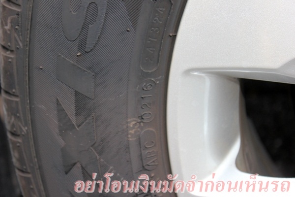 มือเดียว Topขับ4 วิ่ง 6หมื่น ยางใหม่ 4เส้น สีขาวสวยมาก