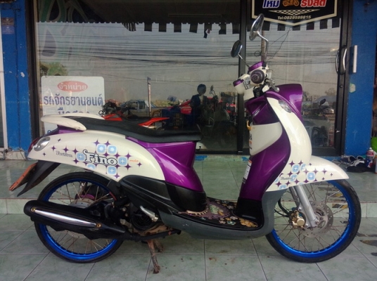 Fino ลาย แฟชั่น สีม่วง-ขาว รถปี54 เครื่องดีเดิมๆแต่งลงล้อมาอย่างเดียวครับ