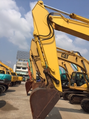 ขายด่วนรถขุด SUMITOMO SH200-3