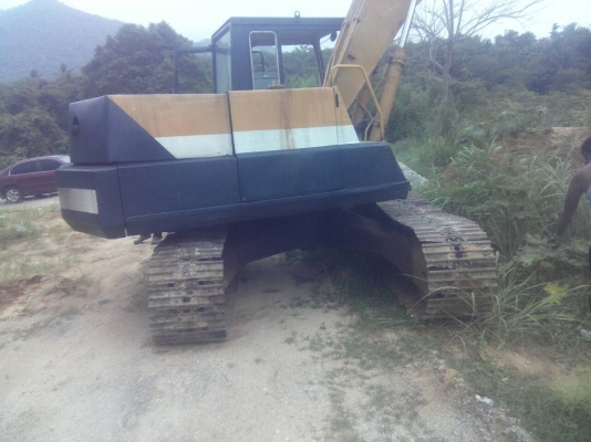 ขายรถแบคโฮ KOMATSU PC120-3 ราคา 330000