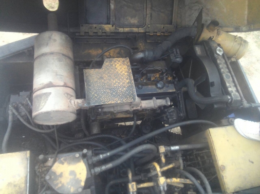 ขายรถแบคโฮ KOMATSU PC120-3 ราคา 330000