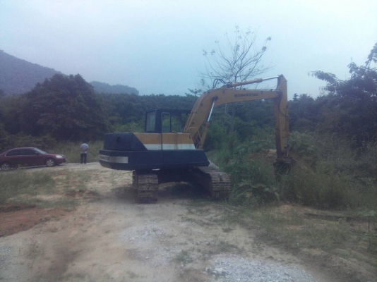 ขายรถแบคโฮ KOMATSU PC120-3 ราคา 330000