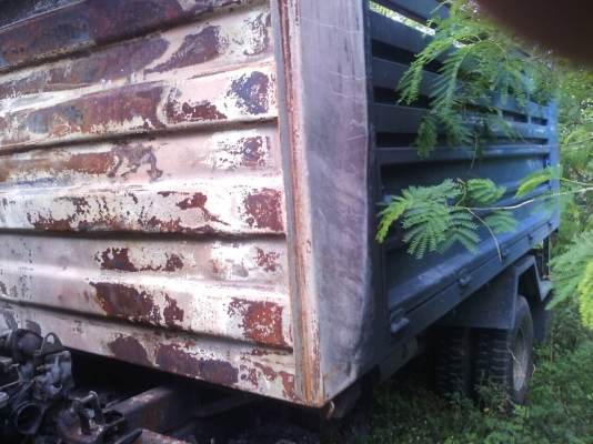 ขายซากรถไฟไหม้ ISUZU MP1NPR75H8F....ตามสภาพเท่านั้น เล่มทะเบียน ชุดโอนพร้อม