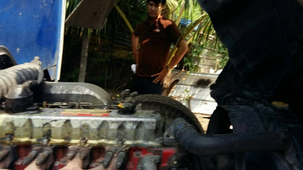 รถหกล้อ hino  FF3H รถห้างแท้ เครื่อง 195 เบรกจิฟฟี่ พวงมาลัยเพาเวอร์ เครื่องดีคันซีสวยเอกสารพร้อมโอน