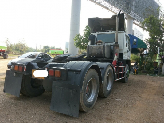 รถบรรทุก หัวลากISUZU 10 ล้อ  ปี 46 เครื่อง 270 แรง ราคา 830,000 บ.รถอยู่สระบุรี