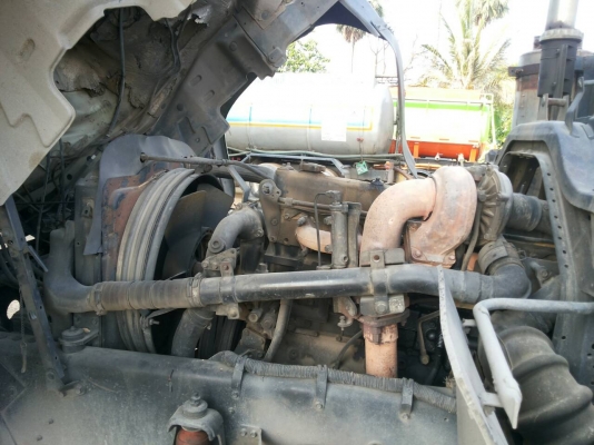 รถบรรทุก หัวลากISUZU 10 ล้อ  ปี 46 เครื่อง 270 แรง ราคา 830,000 บ.รถอยู่สระบุรี