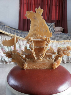 เรืองใบเรซิ่น