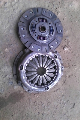 ขายหวีคัช+คัชทองแดง วีโก้2500c.c 0892095791 ขาย1,500ครับ