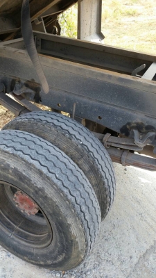 ขายรถ6ล้อดั้มisuzu npr 110แรง เครื่องดี คัชซีสวย แอร์เย็น มีสโลว์ เอกสารพร้อม สนใจ099-2489947