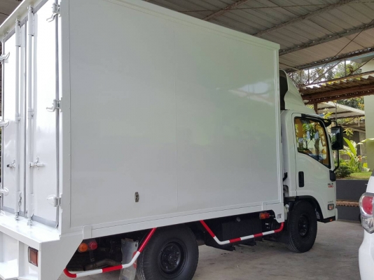 ไม่ติดเวลา ELF NLR 130 รถห้าง มือเดียว ตู้บรรทุก สีสวยเดิมพร้อมใช้งาน