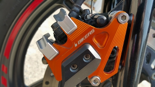 CBR150 2011 วิ่งน้อย ของแต่ง Biker แท้ท่วมคัน สวยไม่แพง ต่อรองได้ CBR150 2011 วิ่งน้อย ของแต่ง Biker แท้ท่วมคัน สวยไม่แพง ต่อรองได้