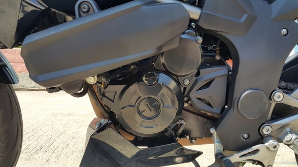 Z250sl 2015 ใหม่มากๆ 4000 กิโลเท่านั้น ประกันครบ ราคาไม่แพง คุยราคาได้ครับ