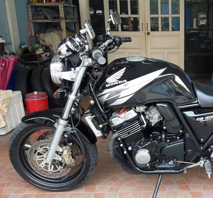 ขาย cb 400 ปี 1998 เวอร์ชั่น เอส ทะเบียนแท้โอนขนส่ง