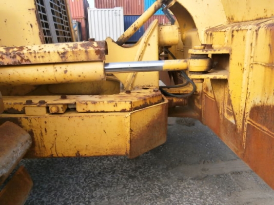 รถดันดินแทรคเหล็ก KOMATRU D20P-7E สภาพดีมาก