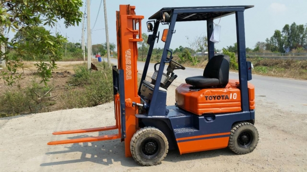 ขายด่วนรถยก TOYOTA 5FGยก1.0ตันเสาสูง3เมตรยางตันรถนอกเพิ่งเข้ามายังไม่เคยใช้งานในเมืองไทยเลย=รุ่นใหม่ขายถูกๆๆ