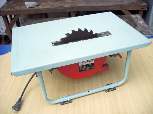 แท่นเลื่อยตั้งโต๊ะ 8 นิ้ว Tirawat Tiger รุ่น T 8