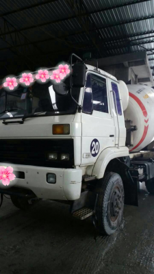 ขายรถบรรทุก 10 ล้อโม่ปูน NISSAN CWM430H 230 แรงม้าโม่LT 7 คิว ราคา 800000