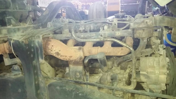 ขายรถบรรทุก 10 ล้อโม่ปูน NISSAN CWM430H 230 แรงม้าโม่LT 7 คิว ราคา 800000