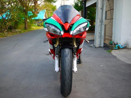 ขาย Honda VFR Nc30 พร้อมทะเบียนแท้ สภาพสวยใครหาอยู่รีบเลย ขาย Honda VFR Nc30 พร้อมทะเบียนแท้ สภาพสวยใครหาอยู่รีบเลย
