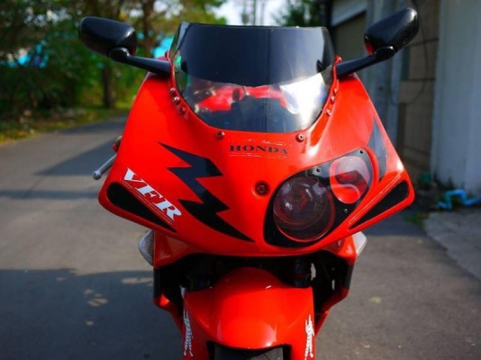 ขาย Honda VFR Nc30 พร้อมทะเบียนแท้ สภาพเครื่องสดๆ รอบเดินเบาสนิท