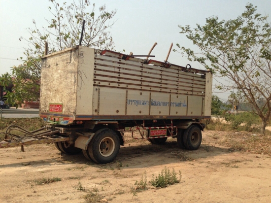 ถขายลูกพ่วงดั้มพ์ 2 คาน ยาว 6,50 เมตร