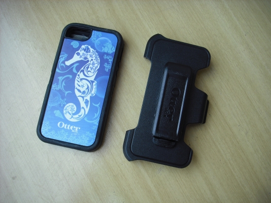 CASE+CLIP ยี่ห้อ OTTER BOX Made in USA สำหรับ Iphone 5/5S