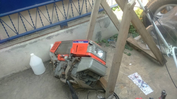 ขายเหมาจะเคลียร์พื่นที่ ครับ ขายโล๊ะไป