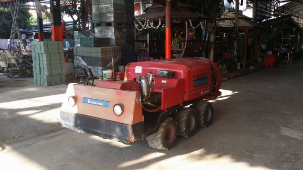 รถพ่นยาแอร์บัส‬ MARUYAMA รุ่น SSA-B503M เก่าญี่ปุ่น สภาพสวย รถพร้อมใช้งาน ขนาดถังบรรจุน้ำ 500 ลิตร แรงพ่นกระจายรอบทิศทาง