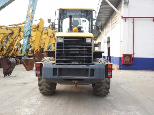 รถตัก KOMATRU WA100-5 มาพร้อมงาแบบคีบ สภาพดีมาก พร้อมใช้งาน รถตัก KOMATRU WA100-5 มาพร้อมงาแบบคีบ สภาพดีมาก พร้อมใช้งาน