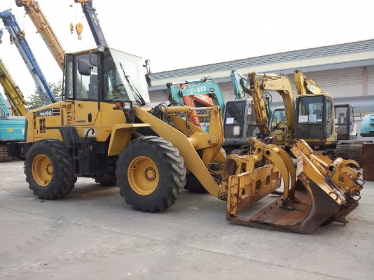 รถตัก KOMATRU WA100-5 มาพร้อมงาแบบคีบ สภาพดีมาก พร้อมใช้งาน รถตัก KOMATRU WA100-5 มาพร้อมงาแบบคีบ สภาพดีมาก พร้อมใช้งาน