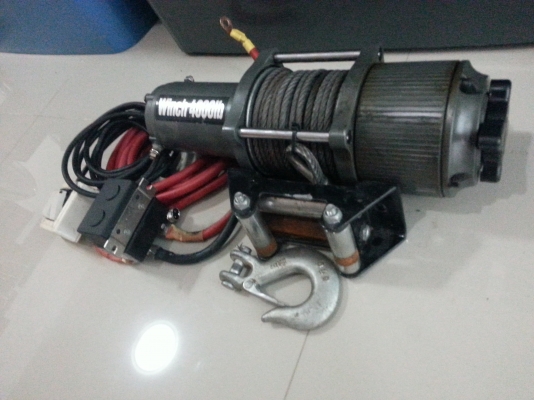 ขาย winch 4000 lb 12v