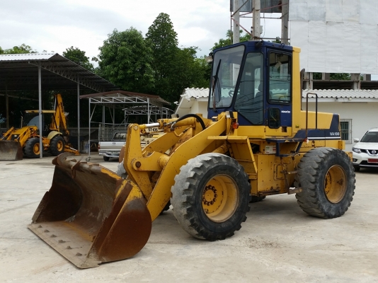 มาใหม่ !! ขายรถตักล้อยาง WA180-1 ยี่ห้อ KOMATSU นำเข้าจากต่างประเทศแท้ 100\% สภาพสวย ไม่เคยใช้งานในไทย