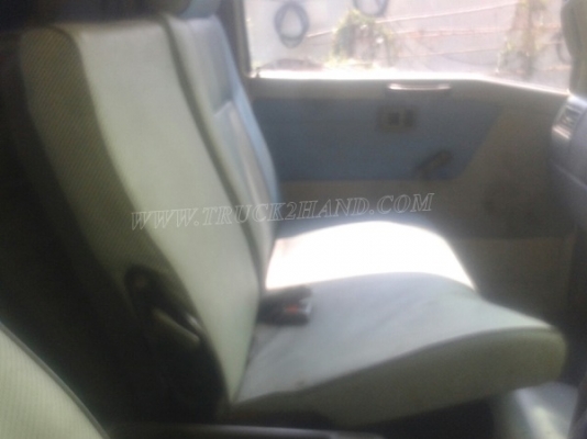 HINO FB2W 6 ล้อกระบะรั้วเหล็ก 4 สูบ 120 แรงม้า หัวเดิมๆ สีเดิมๆ