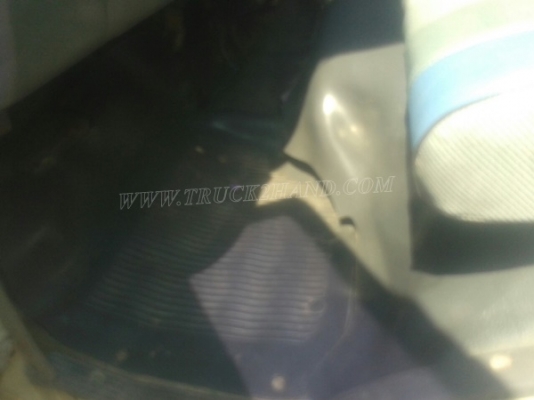 HINO FB2W 6 ล้อกระบะรั้วเหล็ก 4 สูบ 120 แรงม้า หัวเดิมๆ สีเดิมๆ