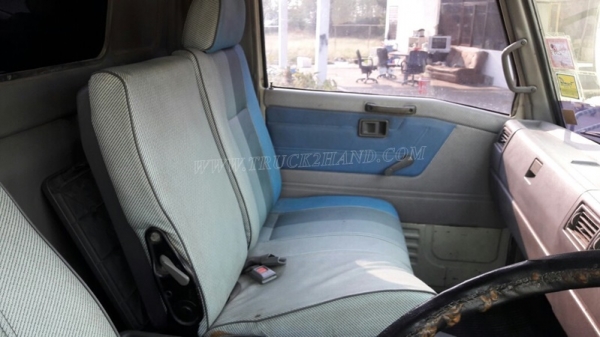 HINO FB2W 6 ล้อกระบะรั้วเหล็ก 4 สูบ 120 แรงม้า หัวเดิมๆ สีเดิมๆ