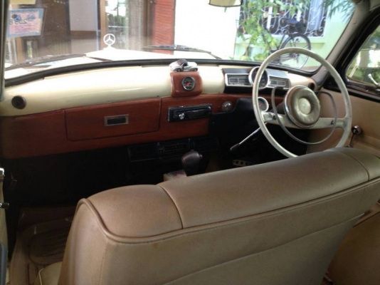 ขายด่วน Benz classic car รุ่น190