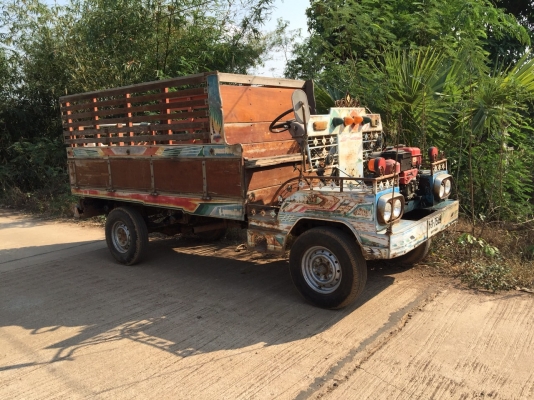 ขายอีแต๋นโคราช. 115 คอกไม้มะค่า. สวยงามมาก. มีเล่มทะเบียน