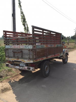 ขายอีแต๋นโคราช. 115 คอกไม้มะค่า. สวยงามมาก. มีเล่มทะเบียน