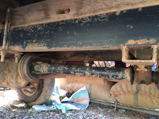 ขายอีแต๋นโคราช. 115 คอกไม้มะค่า. สวยงามมาก. มีเล่มทะเบียน