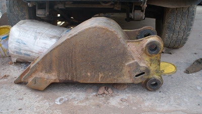 ขายบุ๊งกี๋ขุดวางท่อประปา ใช้กับ PC20,30