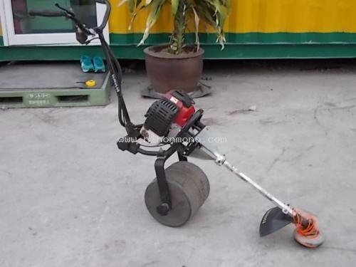 ขาย รถตัดหญ้าแบบเดินตาม  VIVY   VH2-40 รหัสสินค้า : 80803075  หรือเพิ่มเติมได้ที่ www.nihonmono.com