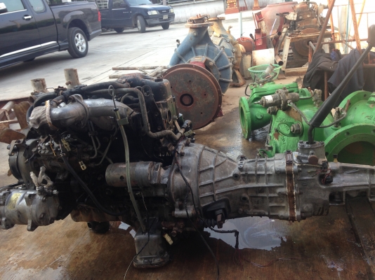 ขายเครื่องอีซุ4JA 90ฝาดำเครื่องนอกครับ