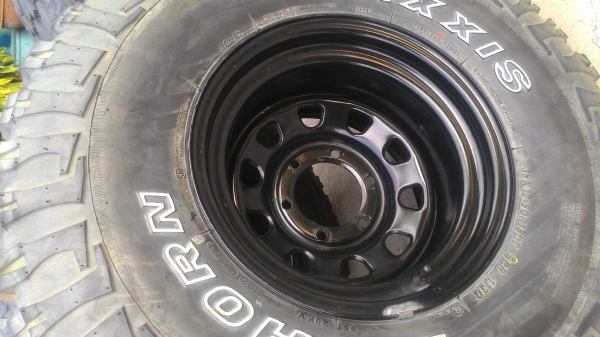 ขายยาง35พร้อมล้อ