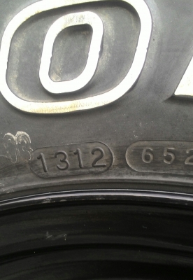 ขายยาง35พร้อมล้อ
