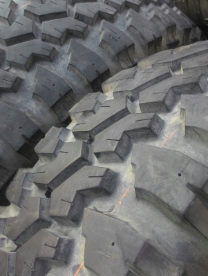 ขายยาง35พร้อมล้อ