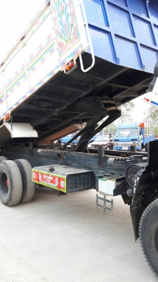 รถบรรทุก10ล้อ2เพลาร๊อกกี้(เจ้าของรถขายเอง)