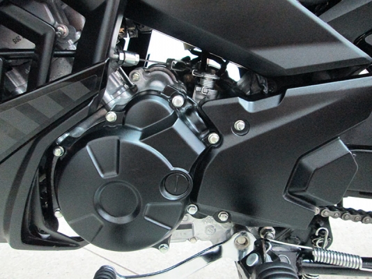 (โอนฟรี) ขาย Exciter 150 ปี 2015 ไมล์แท้ 4528 กม สภาพสวยจัด แรงด้วยขุมกำลัง 150 CC เครื่องแน่ๆ มีกุญแจแท้ 2 ดอก สีดำ แดง ราคา 52900 บาท