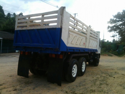 รถอีซูซุ 10 ล้อดั้ม FVZ เปลื่ยนเครื่อง 230 แรงม้า. ปี 45.   สนใจติดต่อ  081 - 6079515